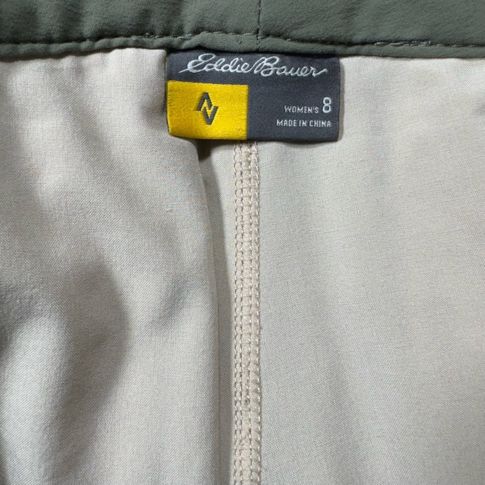 Eddie Bauer Women’s Olive Cargo Travex Flexion Athletic Hiking Skorts Size 8 - Picture 13 of 16